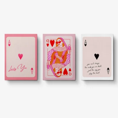 TAB00571 Queen's Tryptique